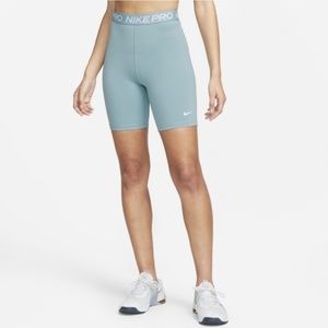 Nike Pro 365 Women's High-Rise 7" Biker Shorts